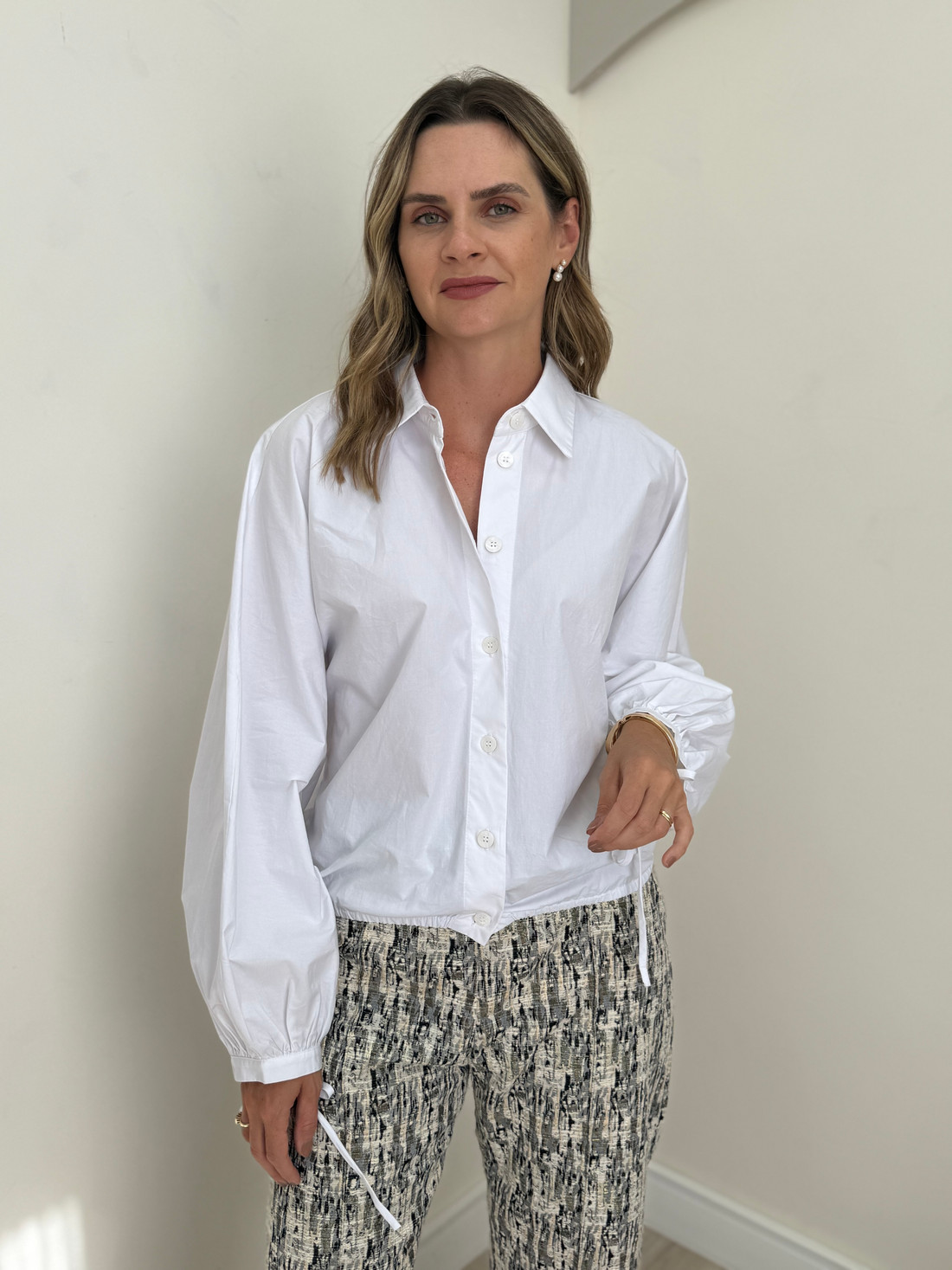 Camisa com Elástico Marilia Camisa com Elástico Marilia