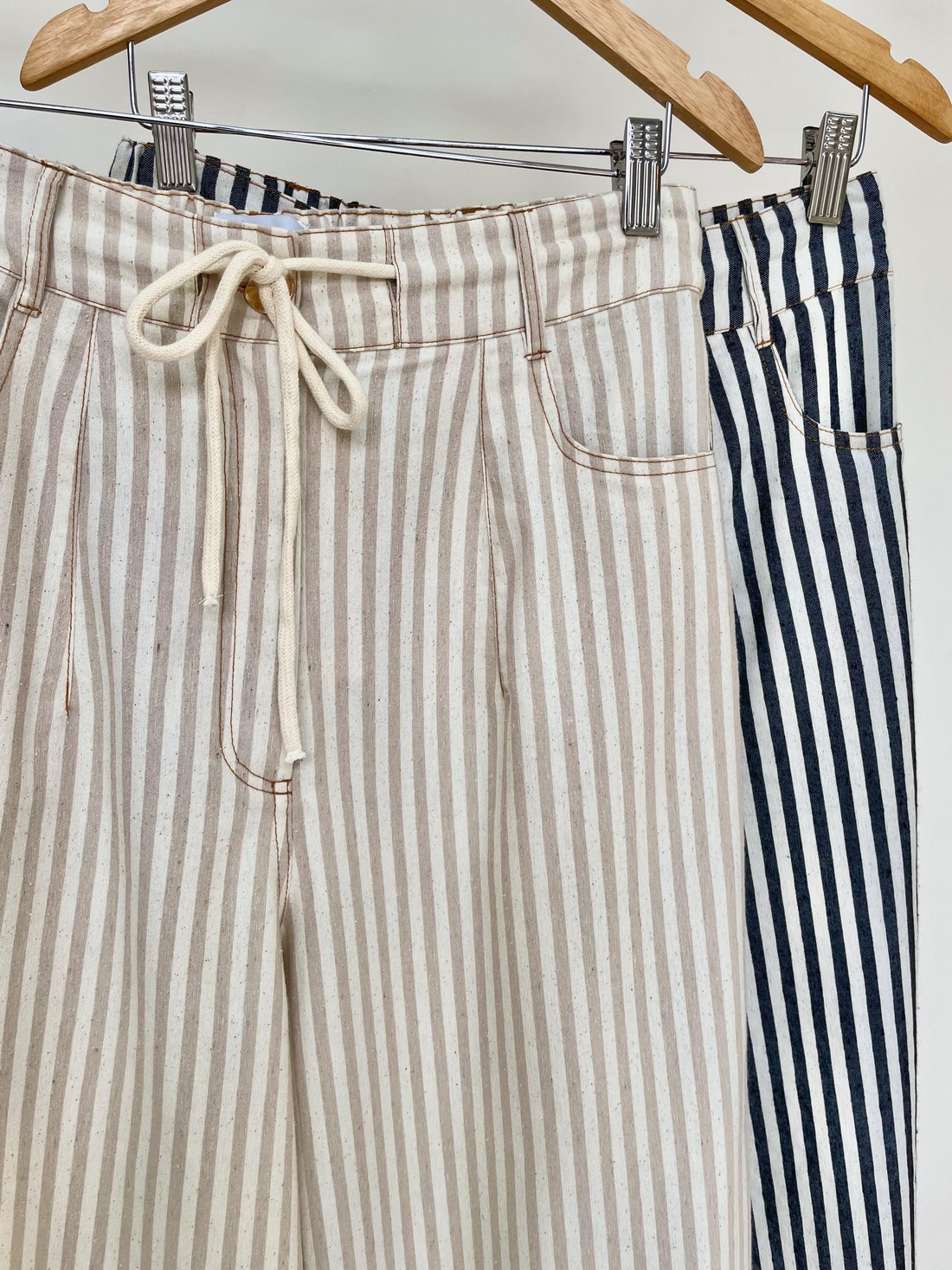 Calça Listrada Malia