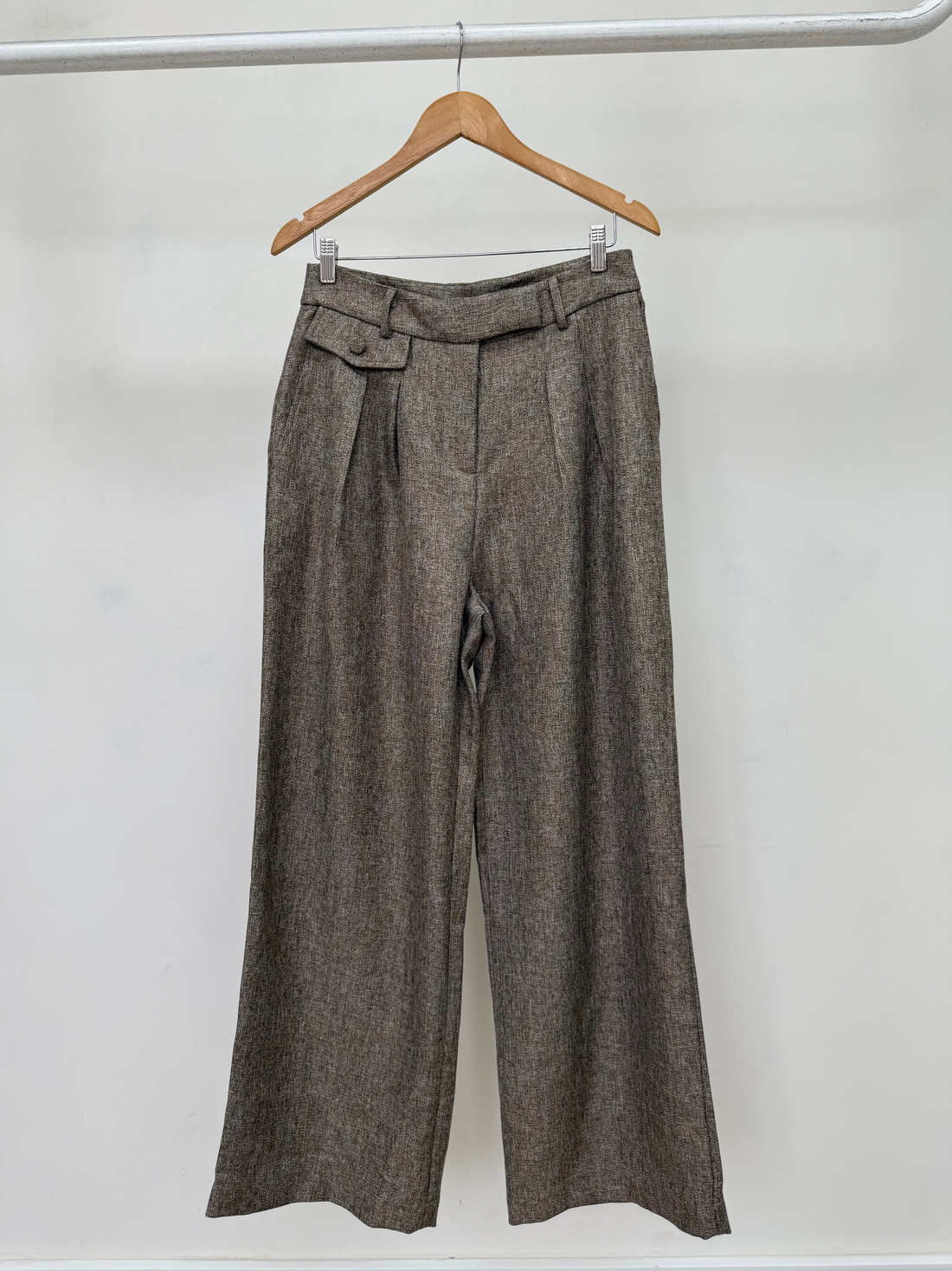 Calça com Pregas Milano Calça com Pregas Milano