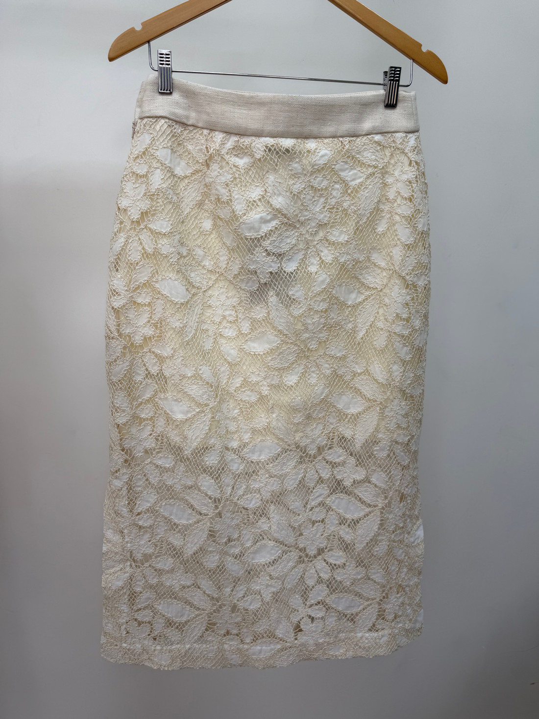 Saia com Bordado Louise