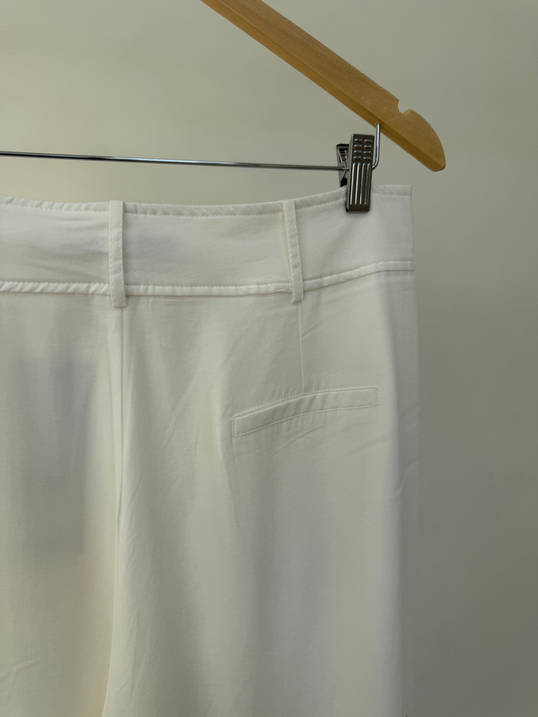 Calça em Alfaiataria Liz Calça em Alfaiataria Liz