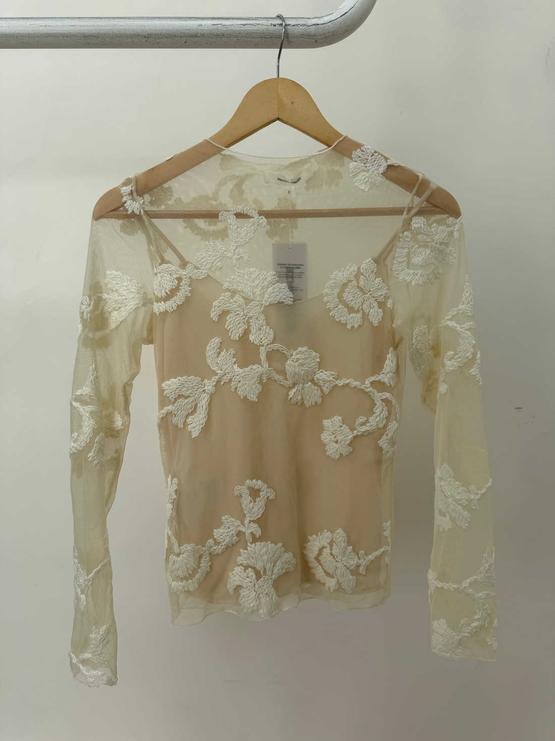 Blusa Bordada Beatriz