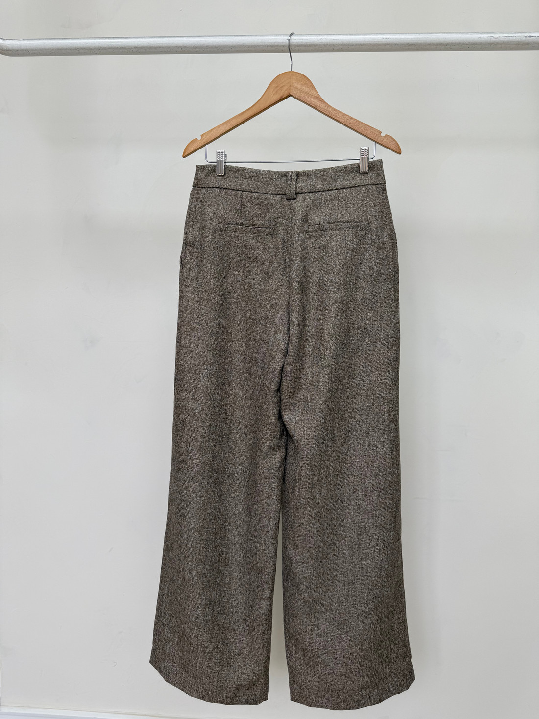 Calça com Pregas Milano Calça com Pregas Milano