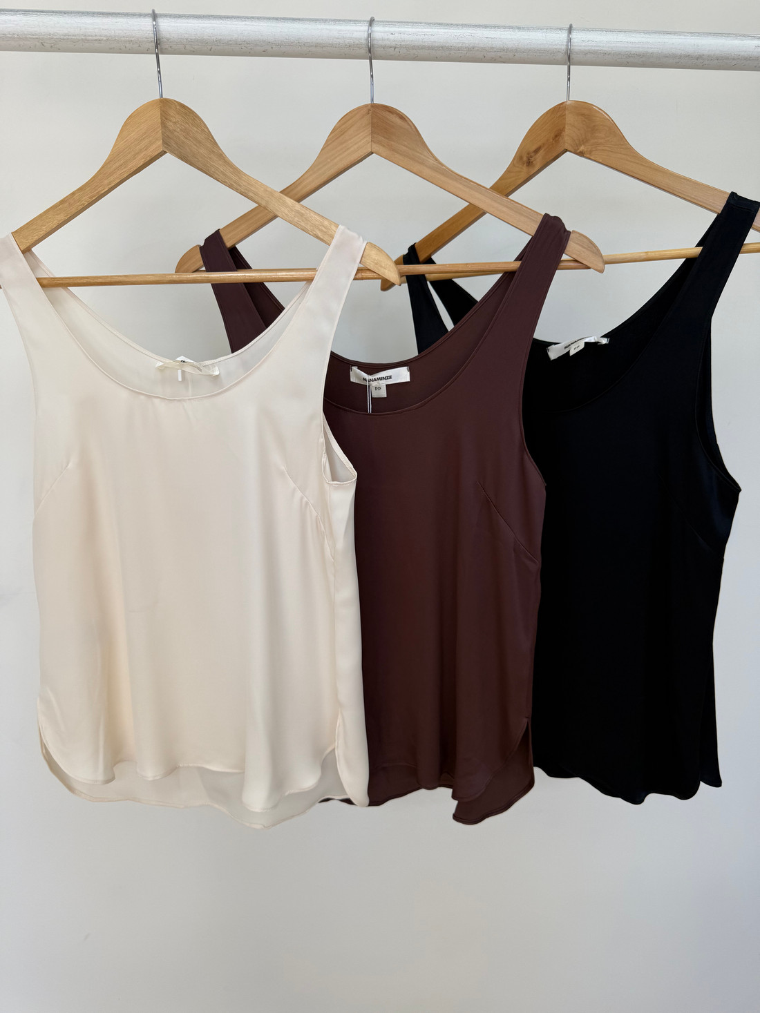 Regata de Cetim Mia Regata de Cetim Mia