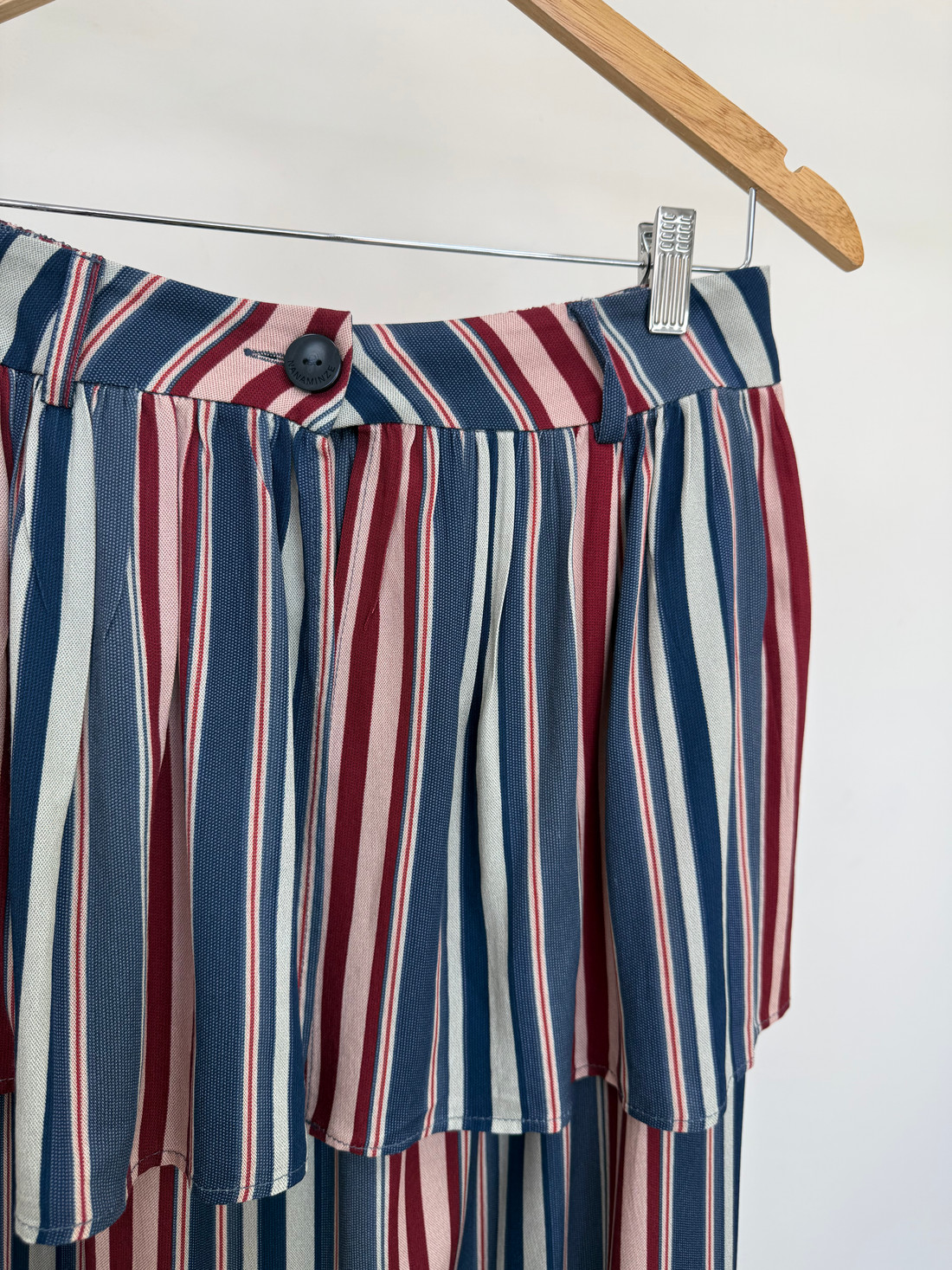 Saia Listrada Eliana Saia Listrada Eliana