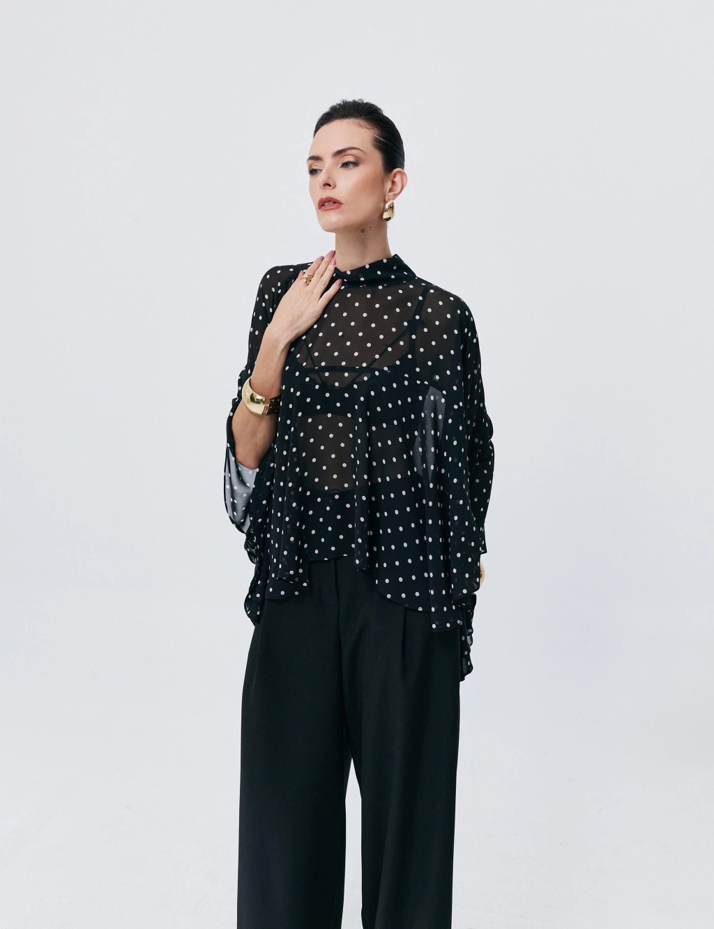 Blusa Gola Alta em Poá Eleonor