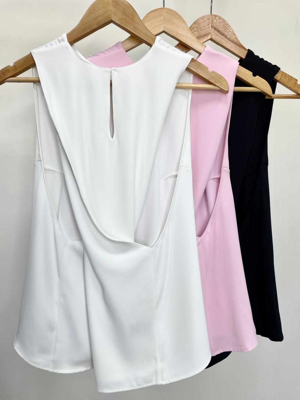 Blusa em Alfaiataria Glow Blusa em Alfaiataria Glow