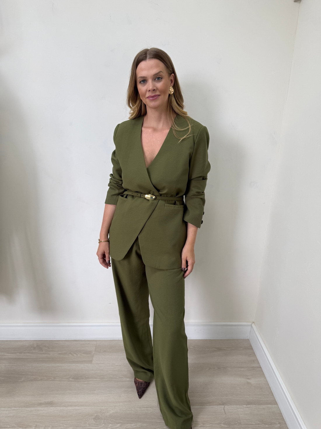 Blazer com Cinto Forrado Irina