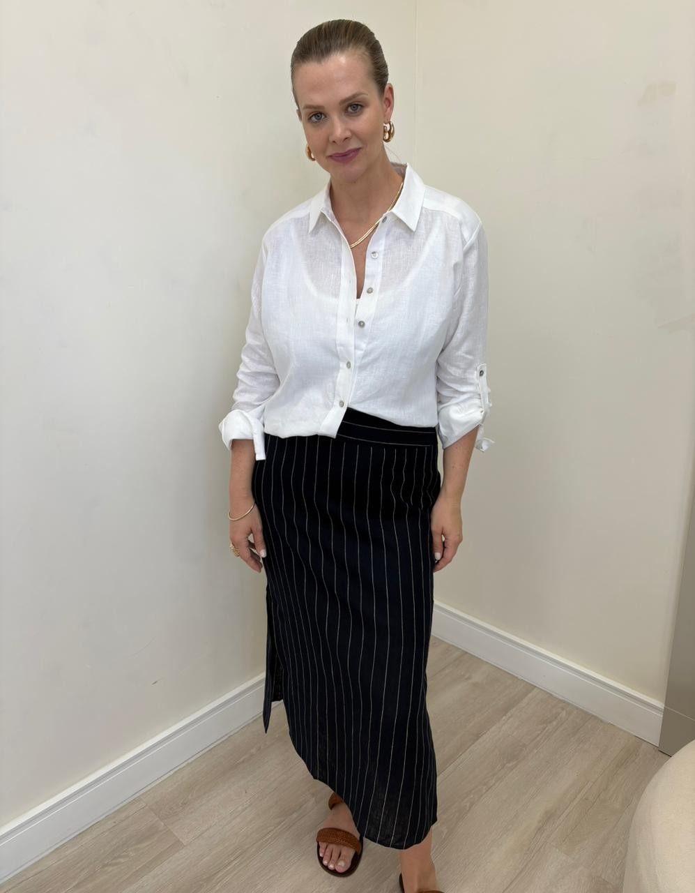 Saia de Linho Midi Ellen Saia de Linho Midi Ellen