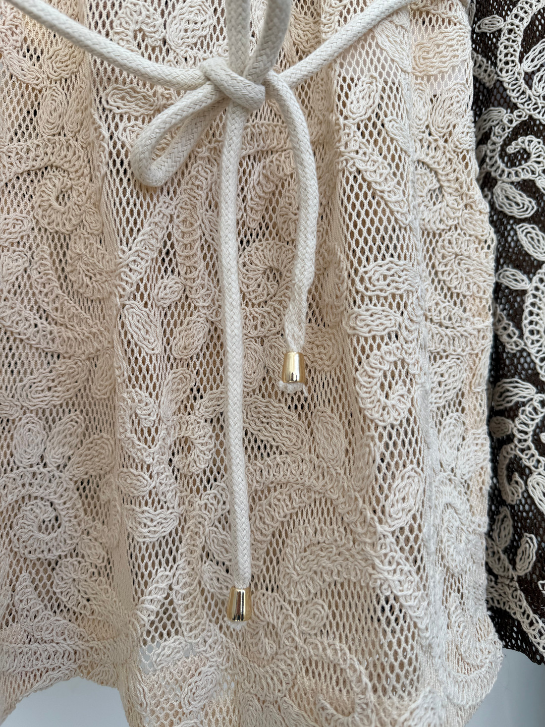 Blusa de Tela Bordada Florence