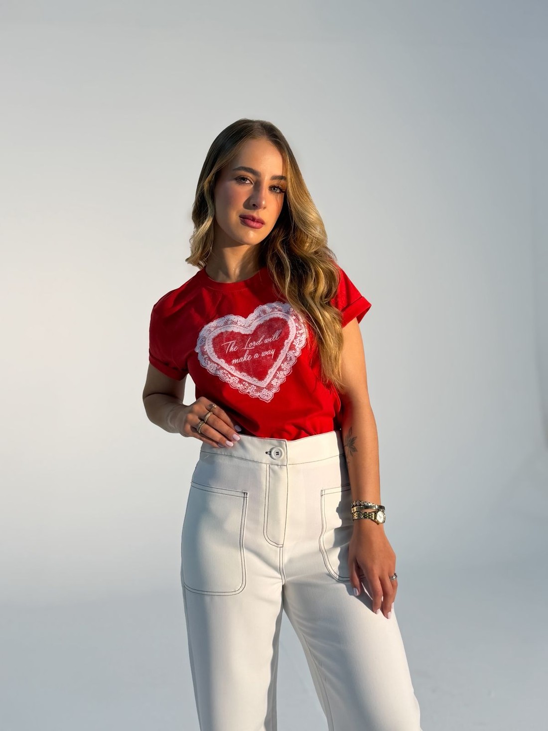 T-shirt Feminina Lara Cor Vemelha