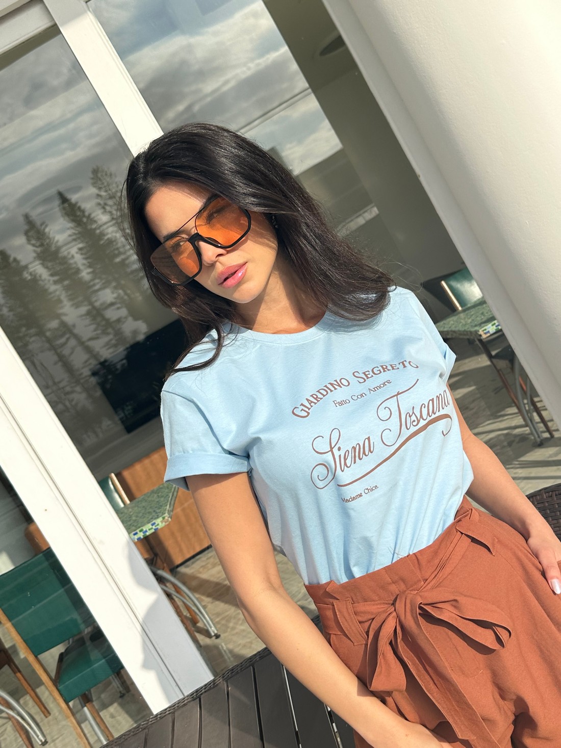 Camiseta T-shirt feminina Toscana cor azul claro