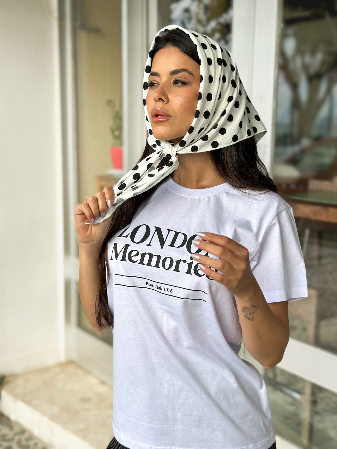 Camiseta T-shirt feminina London cor branco