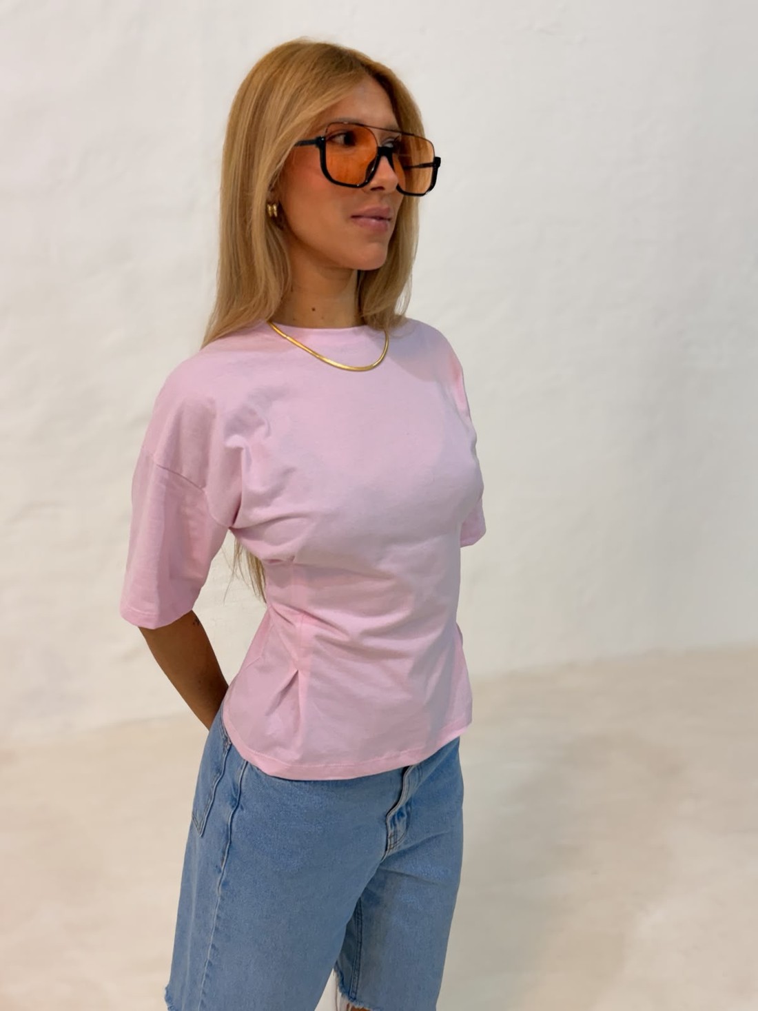 Blusa Amanda detalhe trapeado cor rosa claro Blusa Amanda detalhe trapeado cor rosa claro