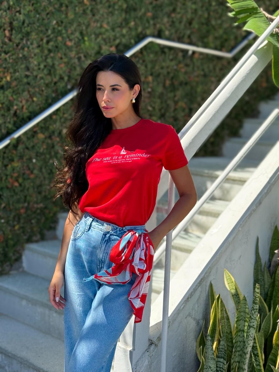 T-shirt Feminina Sea Cor Vermelho 100% Algodão T-shirt Feminina Sea Cor Vermelho 100% Algodão