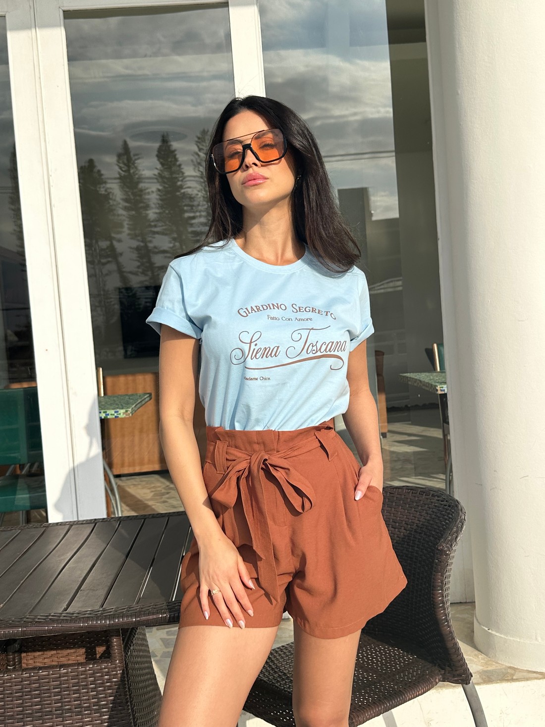 Camiseta T-shirt feminina Toscana cor azul claro