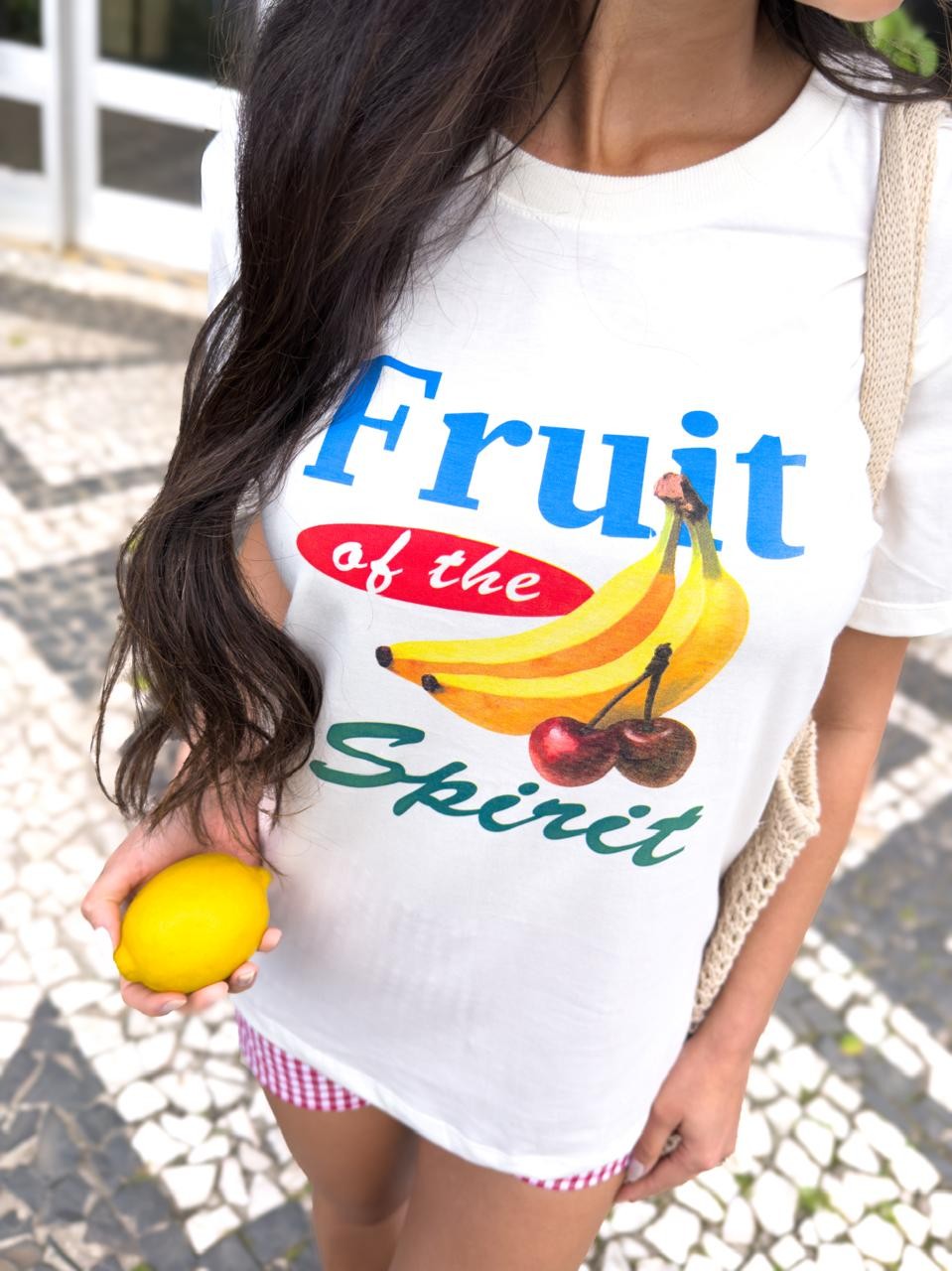 Camiseta T-shirt feminina Suzi cor off white Camiseta T-shirt feminina Suzi cor off white