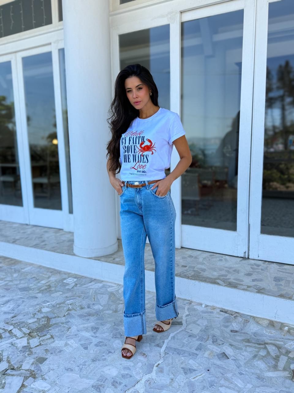 T-shirt Feminina Waves Caranguejo Cor Branco T-shirt Feminina Waves Caranguejo Cor Branco