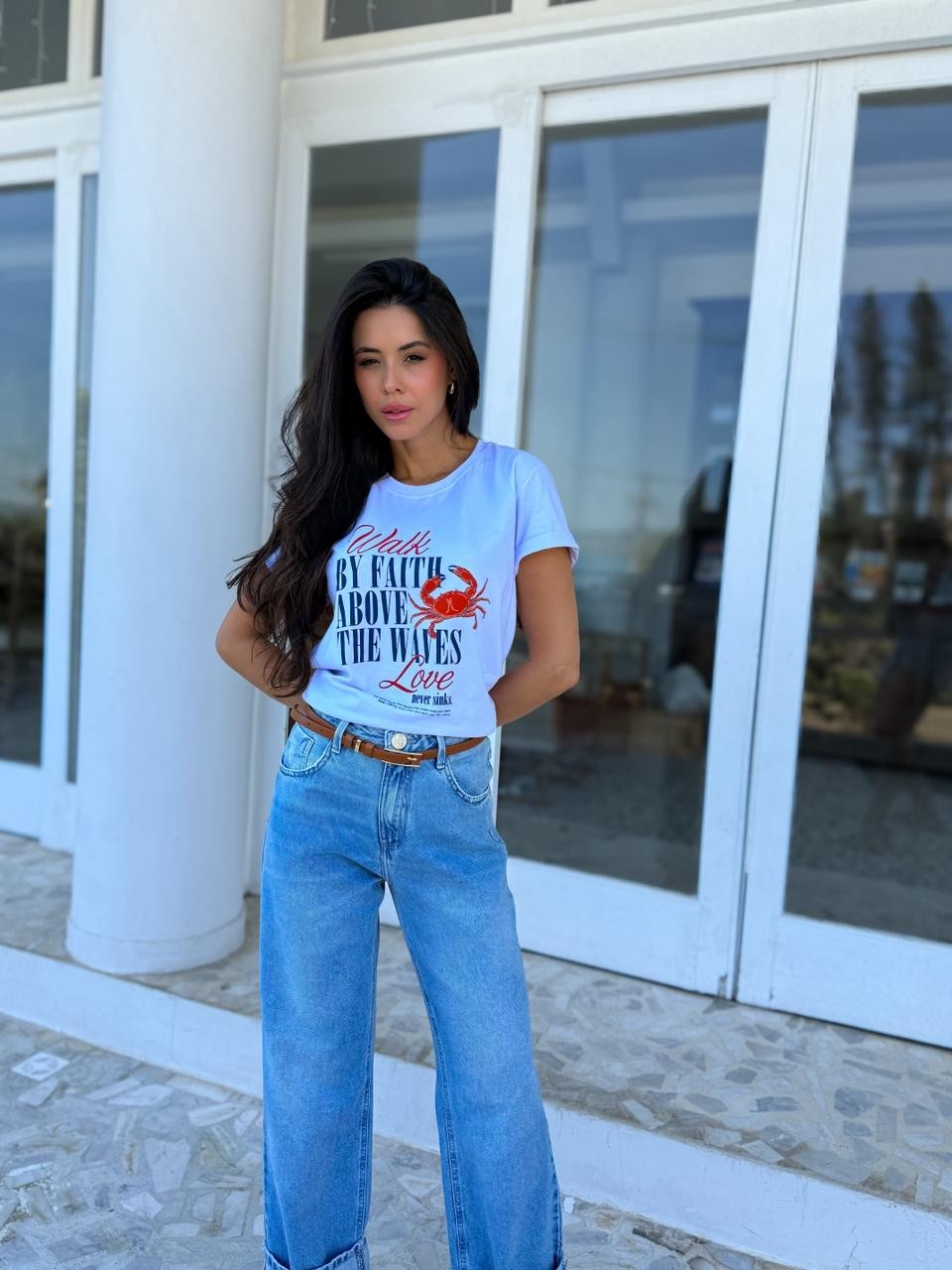 T-shirt Feminina Waves Caranguejo Cor Branco T-shirt Feminina Waves Caranguejo Cor Branco