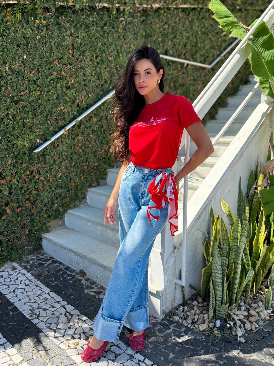 T-shirt Feminina Sea Cor Vermelho 100% Algodão T-shirt Feminina Sea Cor Vermelho 100% Algodão