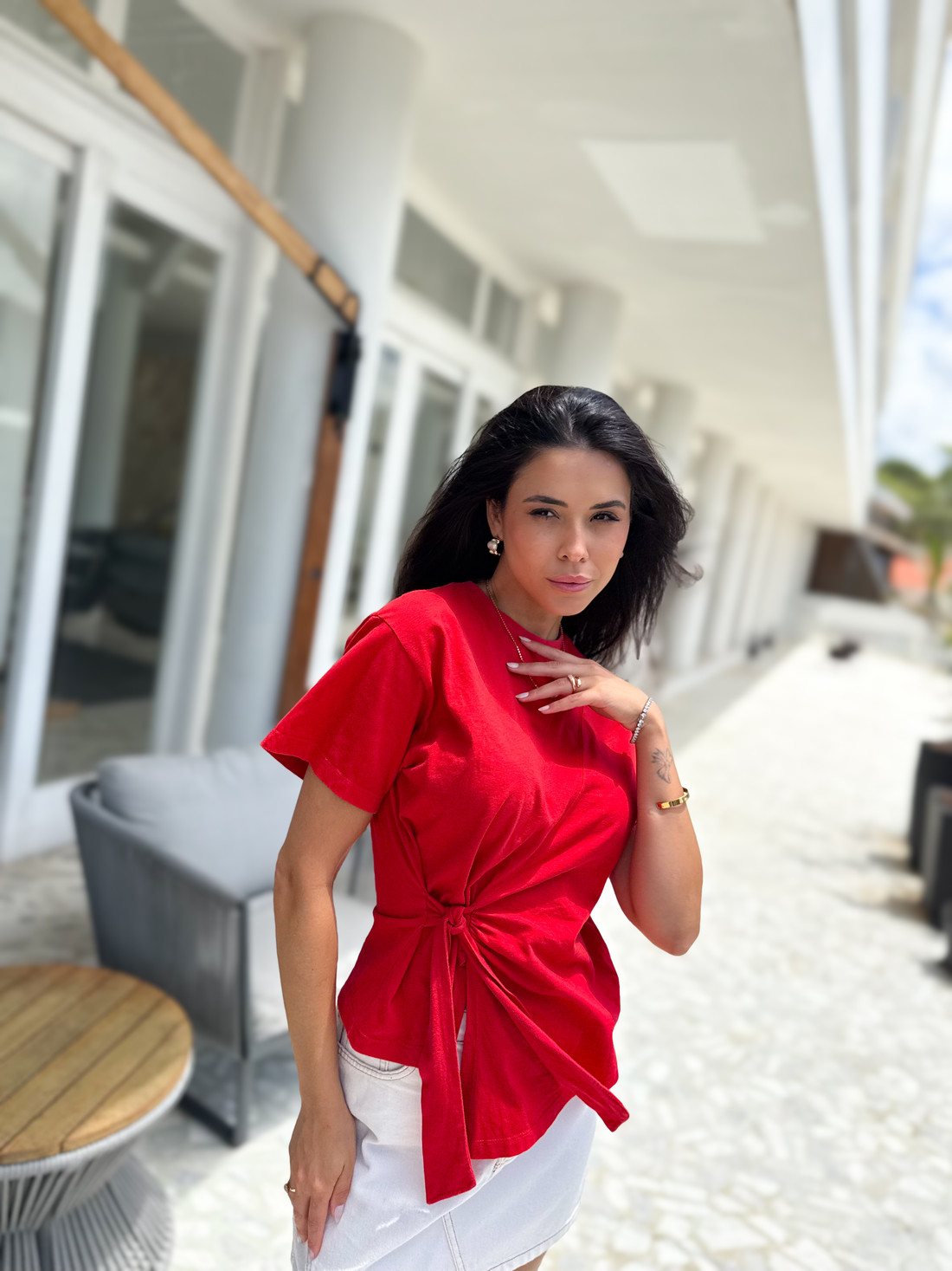 T-shirt Feminina Paloma Detalhe Frontal Transpassado Vermelha