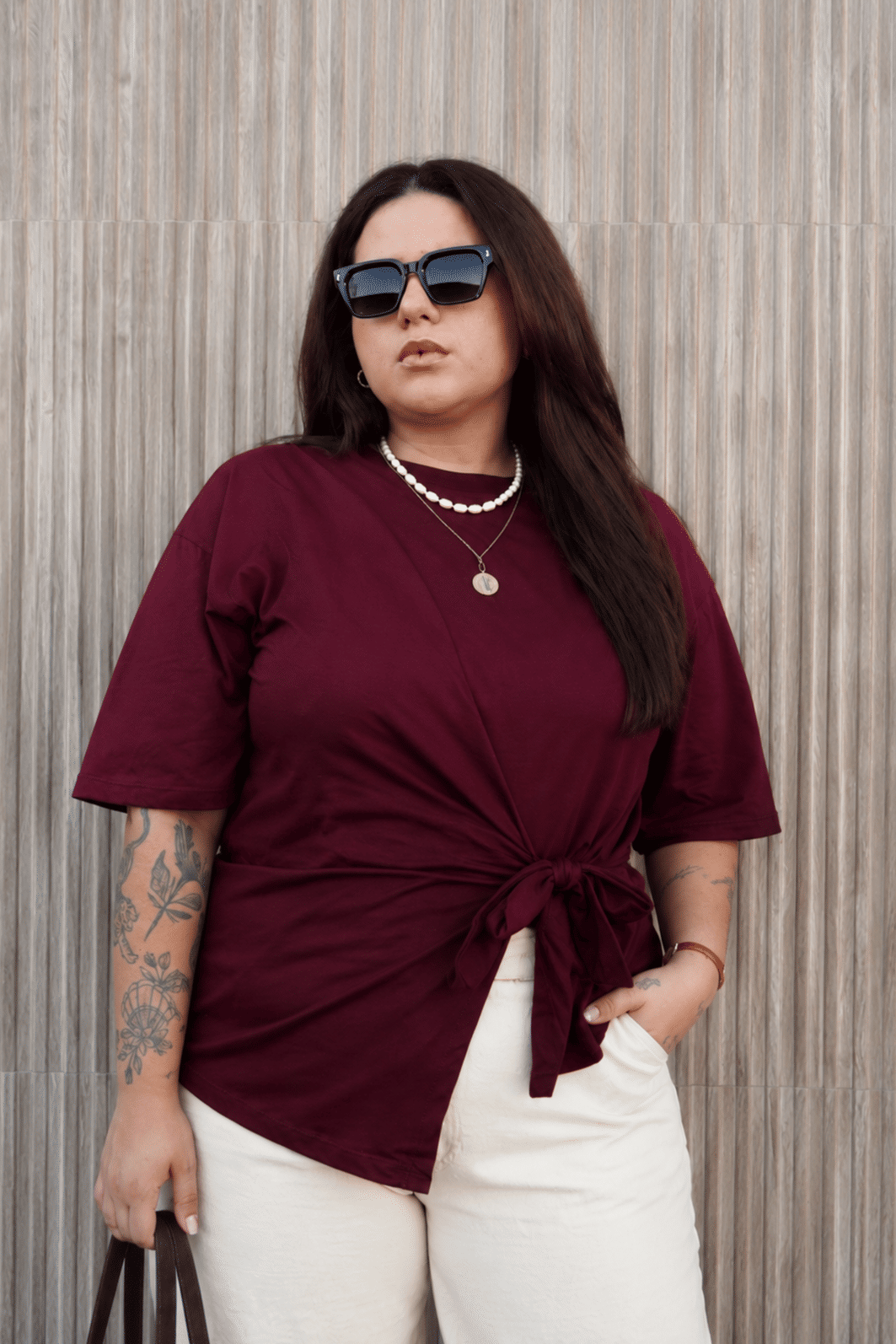 T-shirt Feminina Paloma Plus Size Detalhe Transpassada Cor Marsala