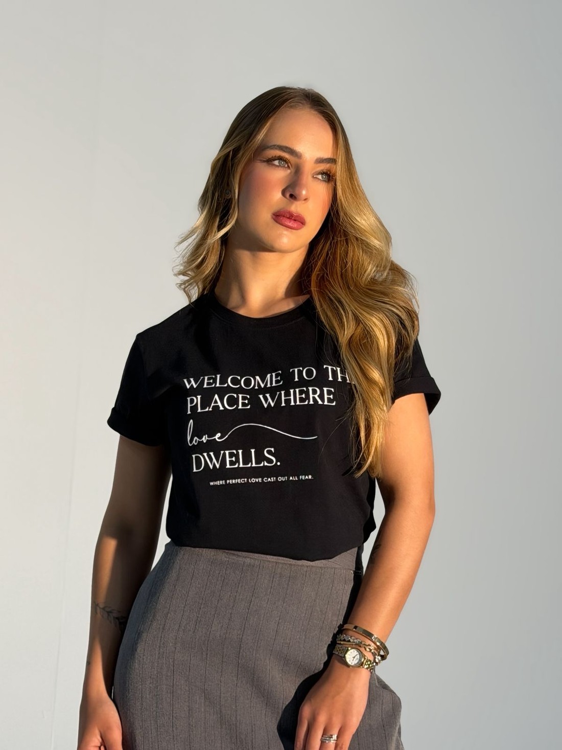 T-shirt Feminina Maju Cor Preta