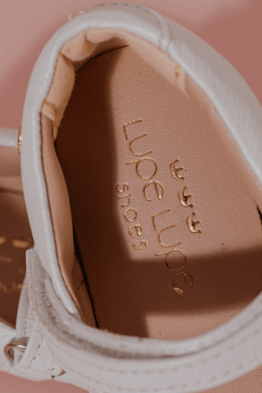 SAPATILHA INFANTIL SOFIA BRANCO FURTACOR SAPATILHA INFANTIL SOFIA BRANCO FURTACOR