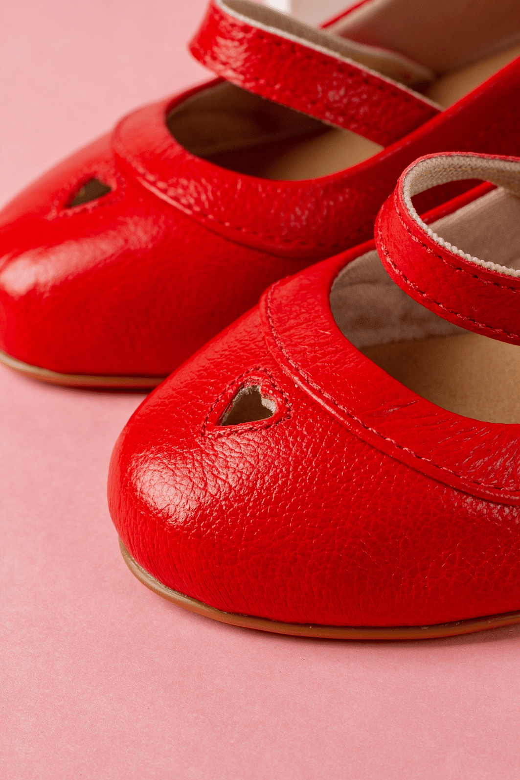 SAPATILHA INFANTIL CORA VERMELHO SAPATILHA INFANTIL CORA VERMELHO