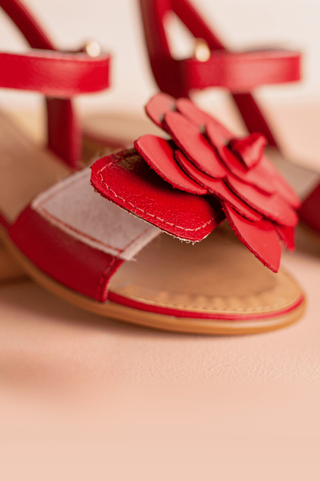 SANDÁLIA INFANTIL MARIA FLOR VERMELHO SANDÁLIA INFANTIL MARIA FLOR VERMELHO