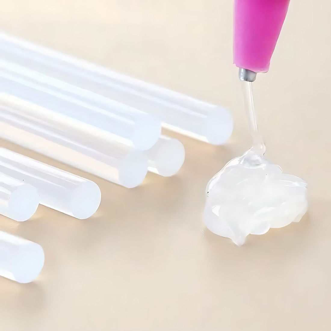 Refil Cola Quente Silicone Grossa 1Kg 11mm 30cm Refil Cola Quente Silicone Grossa 1Kg 11mm 30cm