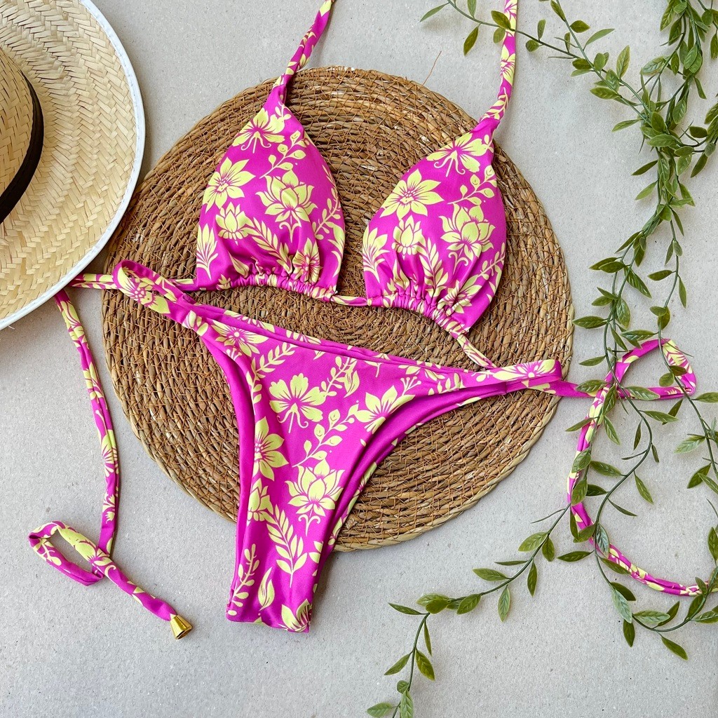 Biquíni Cortininha e Fita Liberdade