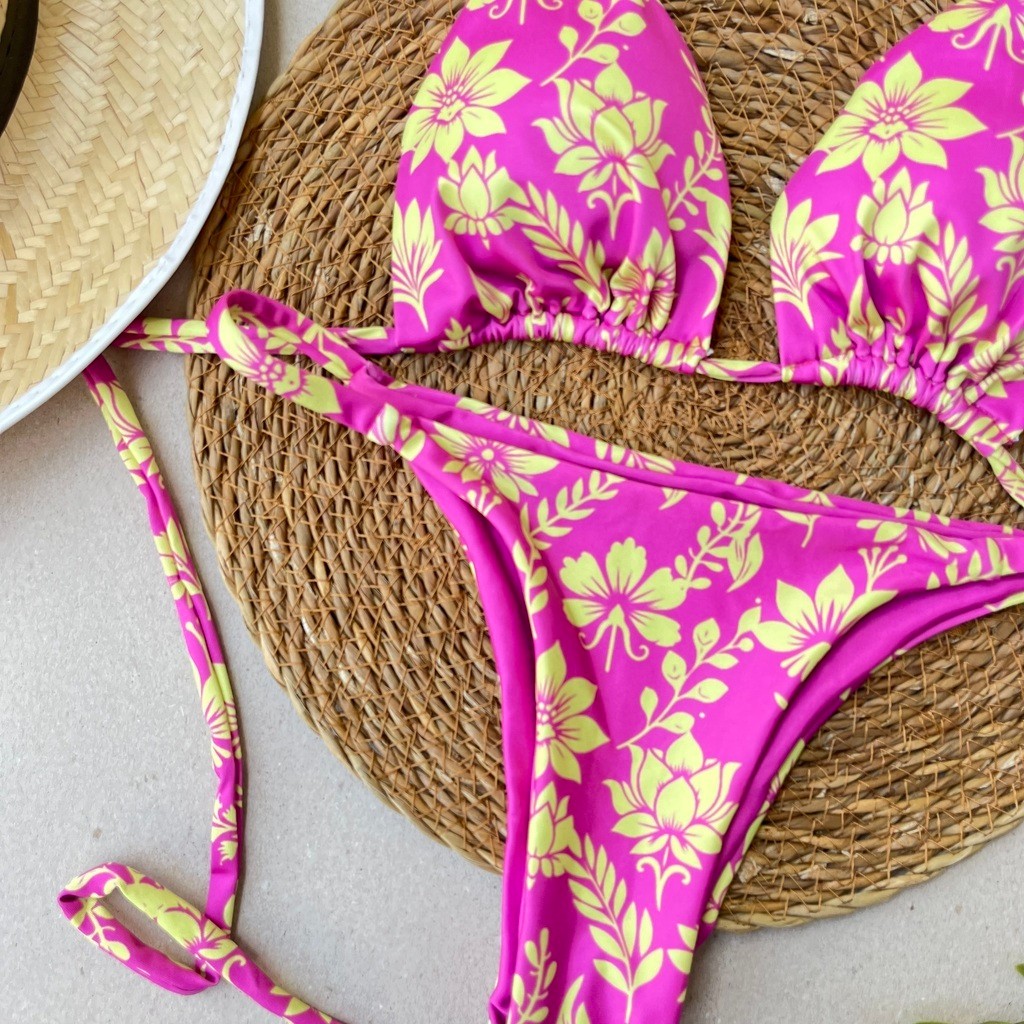 Biquíni Cortininha e Fita Liberdade