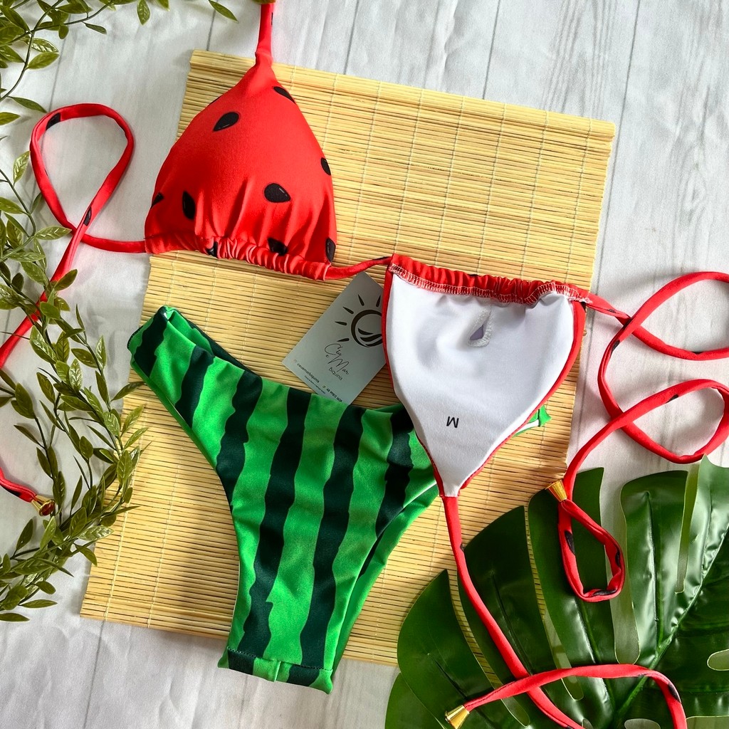 Biquíni Cortininha e Asa delta Melancia