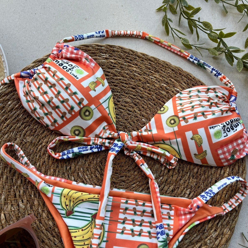 Biquíni Cortininha e Fita Tropical Biquíni Cortininha e Fita Tropical