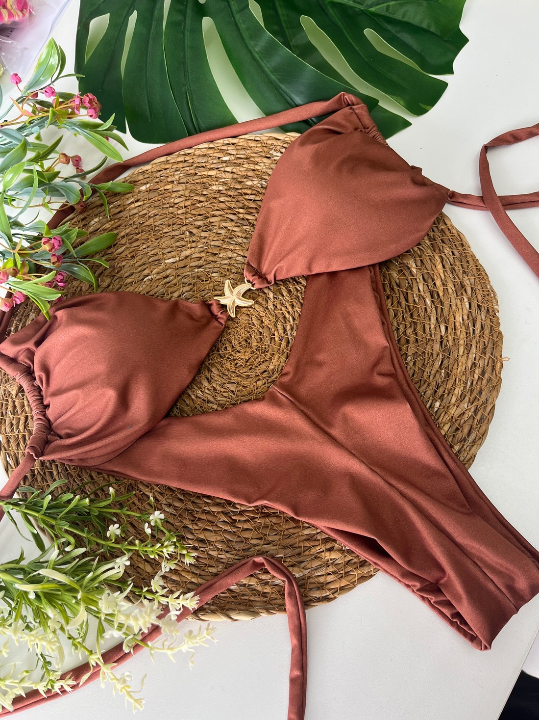 Biquíni Marrom Invertido Biquíni Marrom Invertido