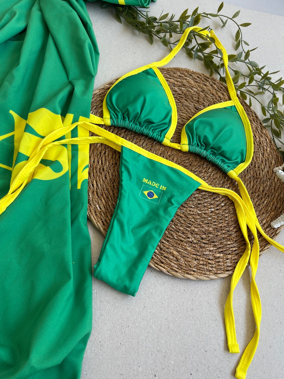 Biquíni Bronze Made in Brasil Biquíni Bronze Made in Brasil