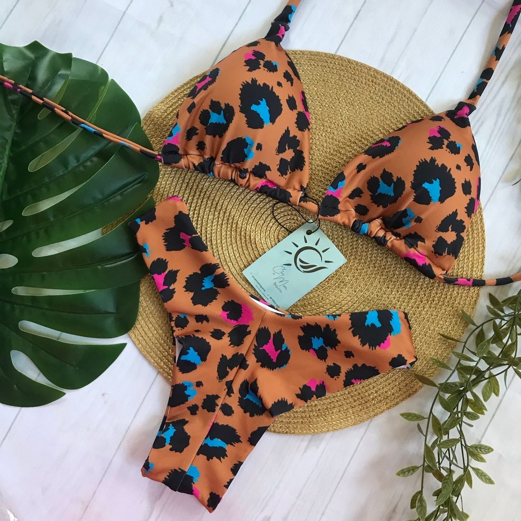 Biquíni Cortininha e Asa delta Onça Colorida Biquíni Cortininha e Asa delta Onça Colorida