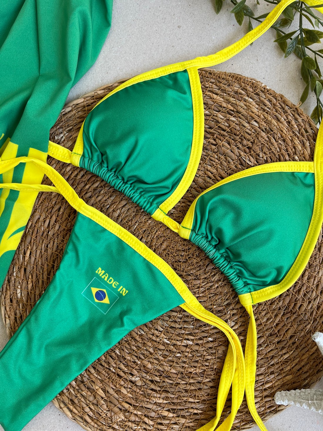 Biquíni Bronze Made in Brasil Biquíni Bronze Made in Brasil