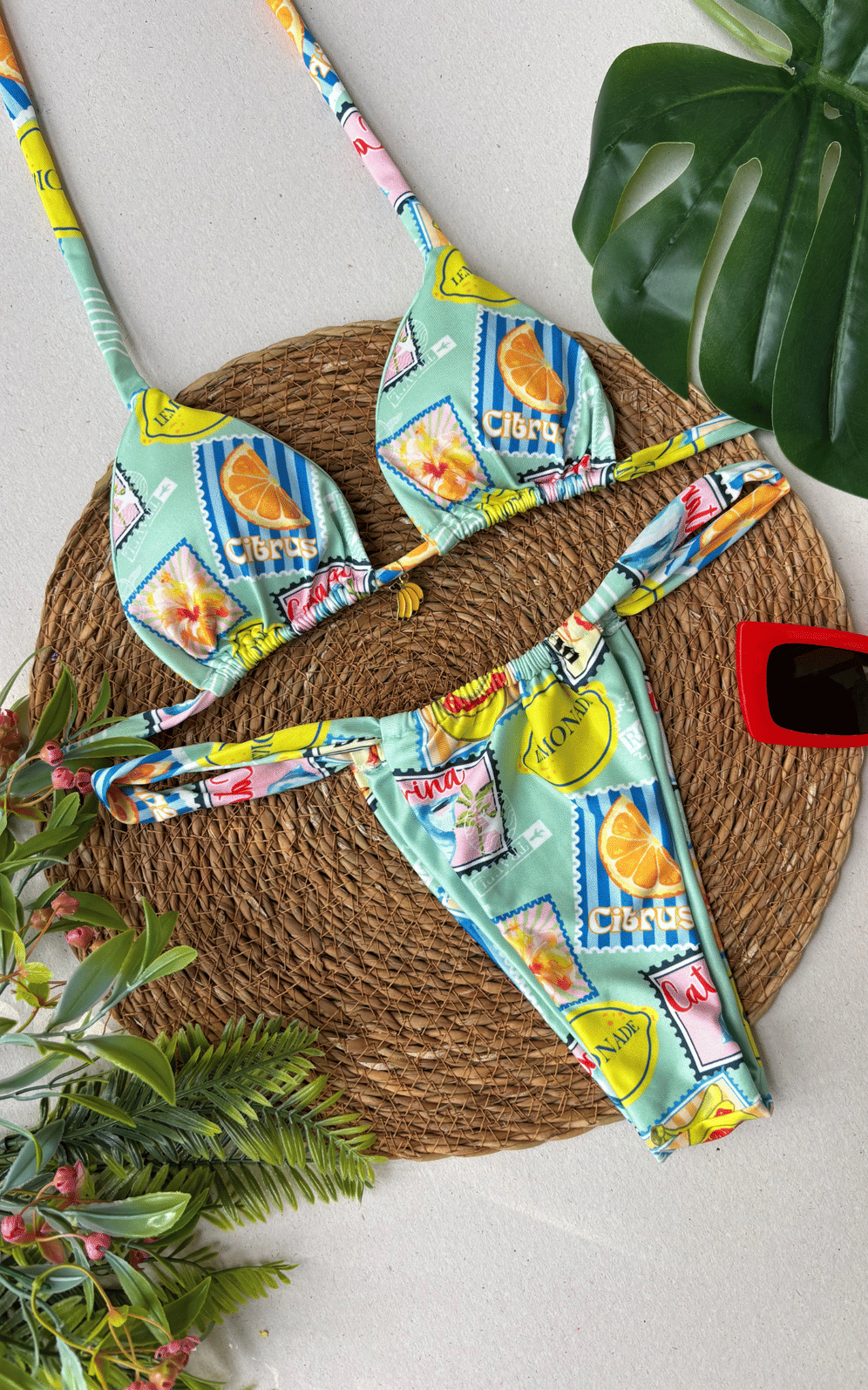 Biquíni Ferrugem Cortininha e Cortina