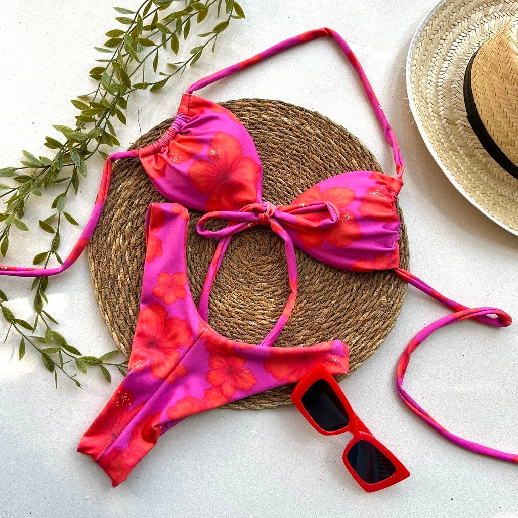 Biquíni Cortininha e Asa delta Empolgação