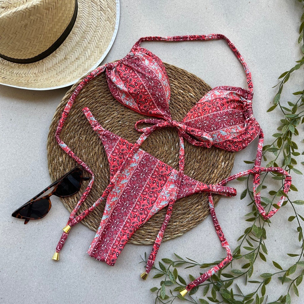 Biquíni Cortininha e Fita Paisley Red Biquíni Cortininha e Fita Paisley Red