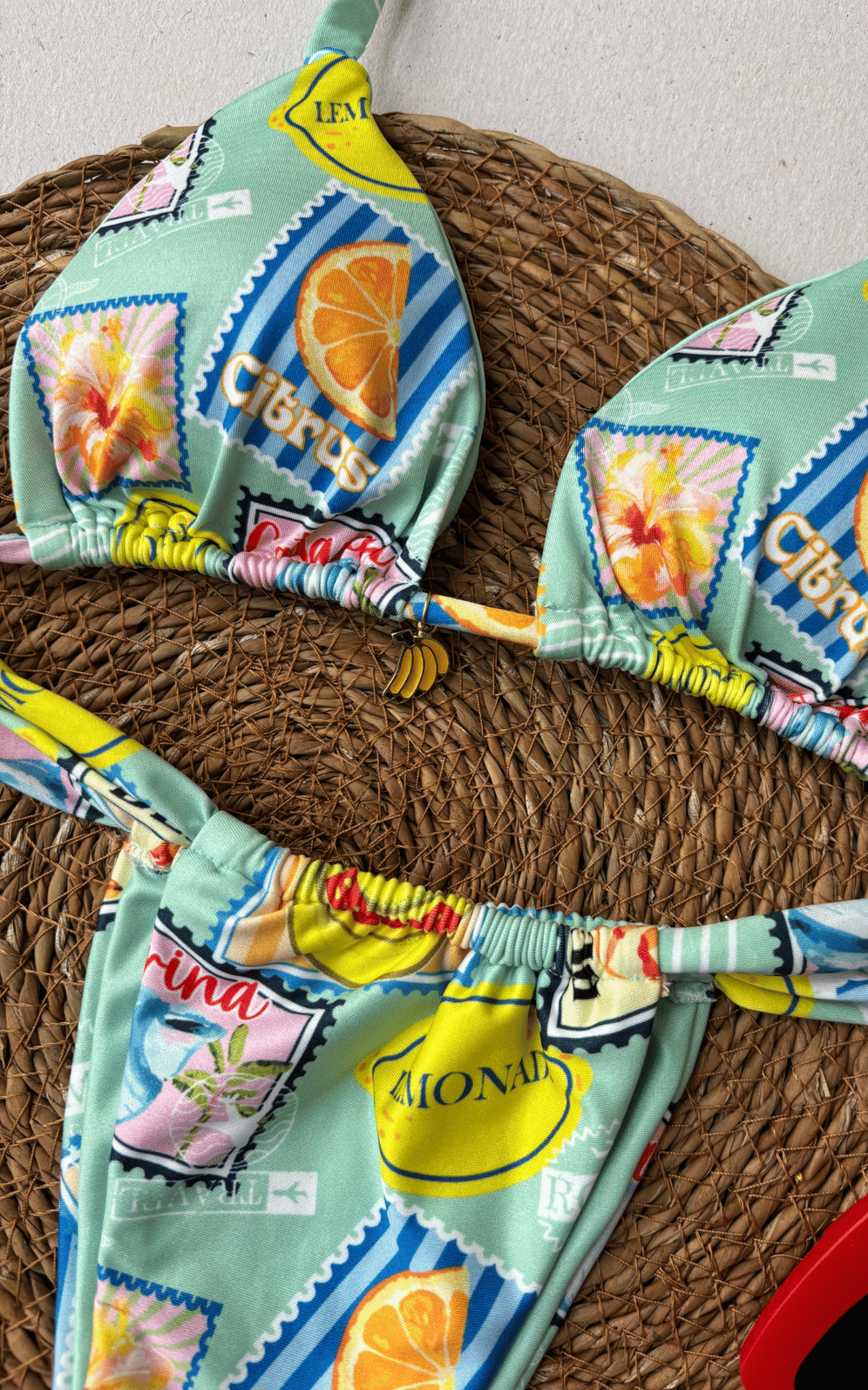 Biquíni Ferrugem Cortininha e Cortina