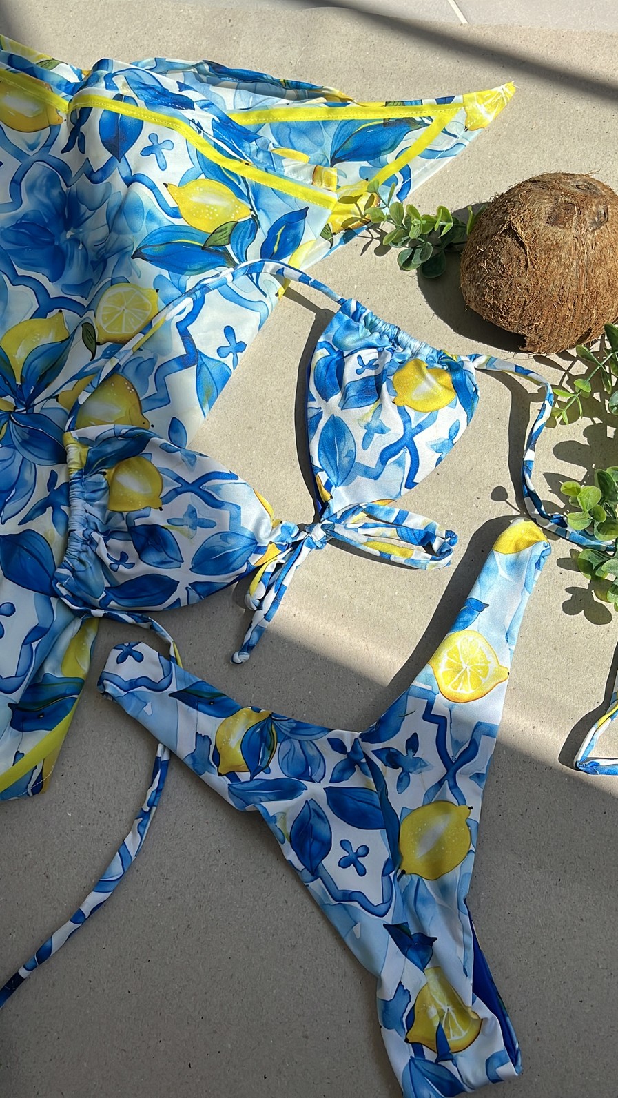 Biquíni Limeira Cortininha e Asa delta Biquíni Limeira Cortininha e Asa delta