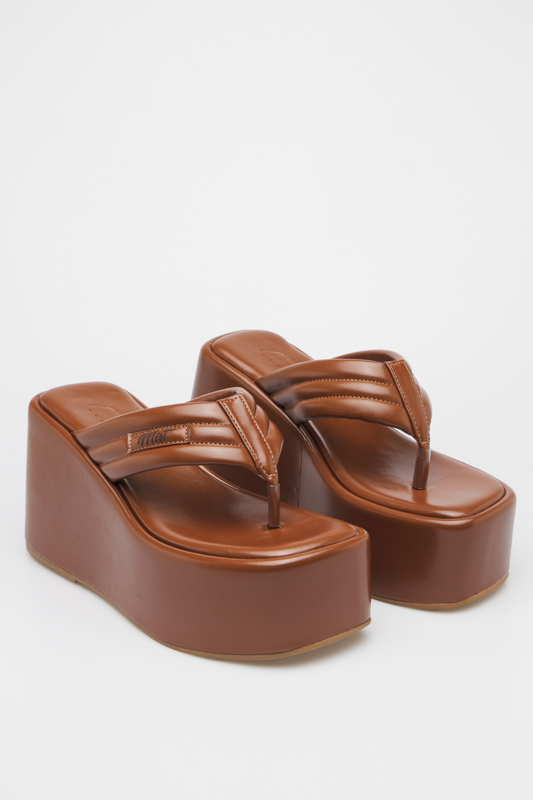 Flatform Daya Caramelo