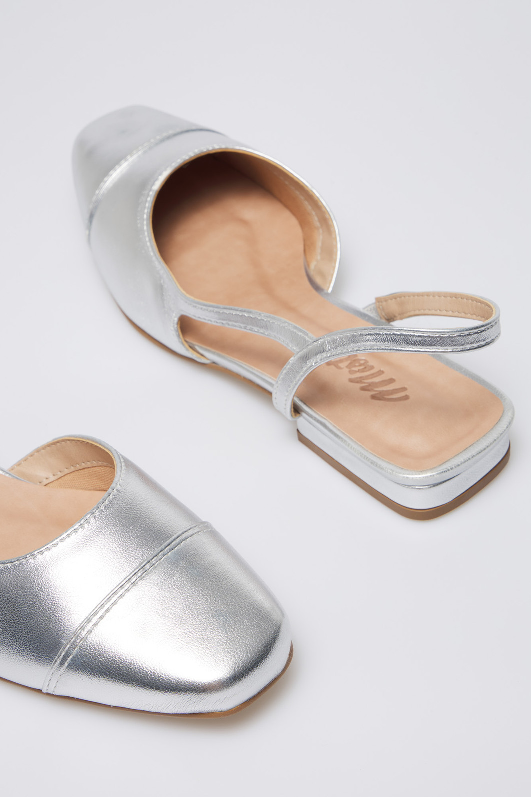 Flat Julie Silver Flat Julie Silver