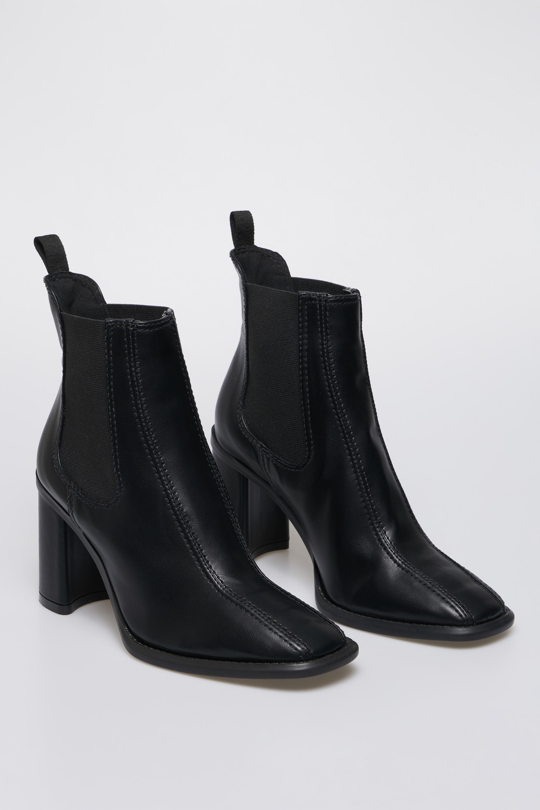 Bota Agnes Preta Bota Agnes Preta