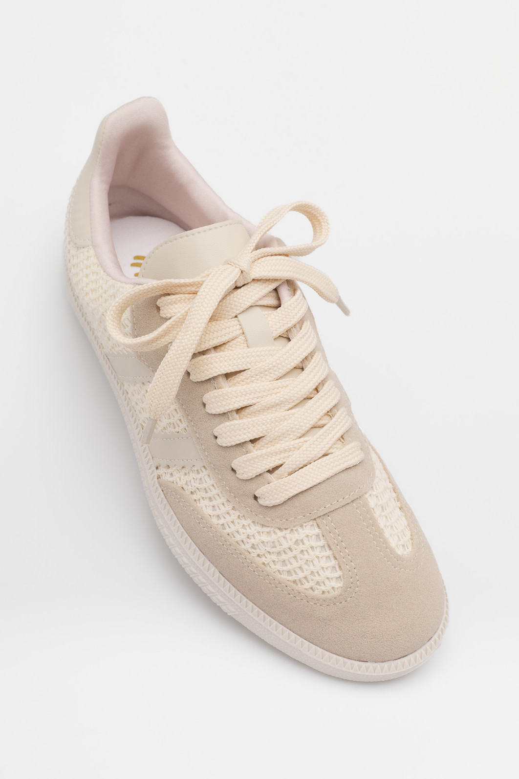 Tênis Deby Off-white Tênis Deby Off-white