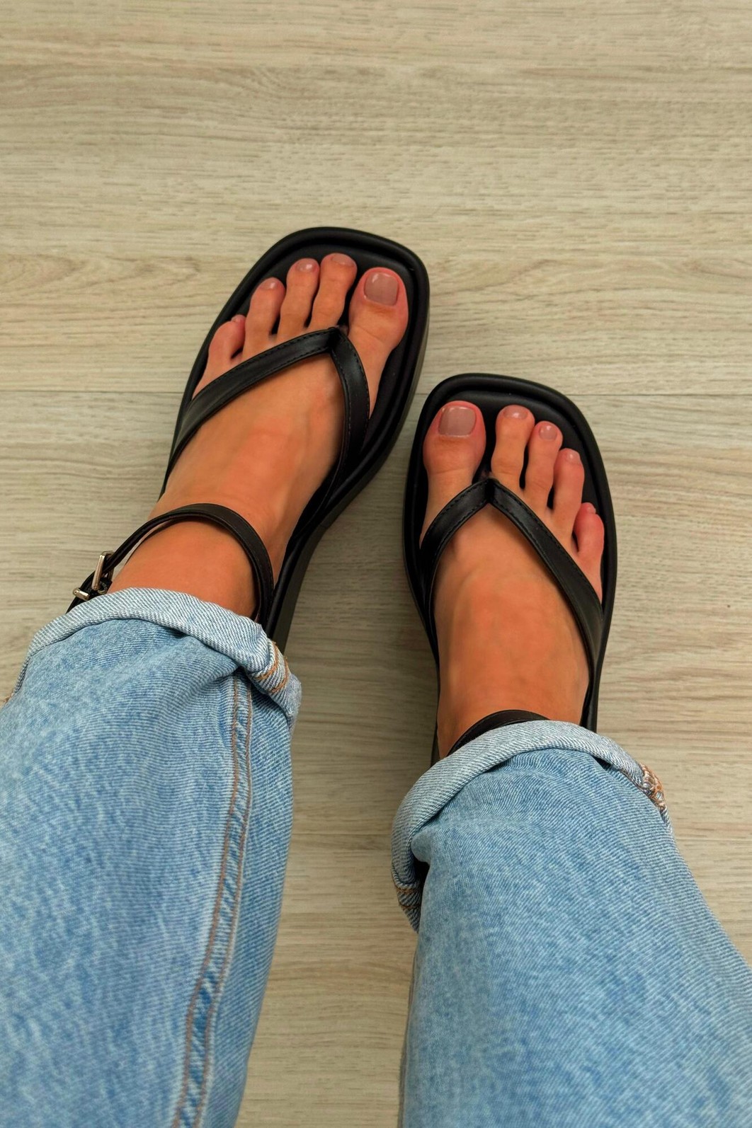 Sandália Lola Preto Sandália Lola Preto