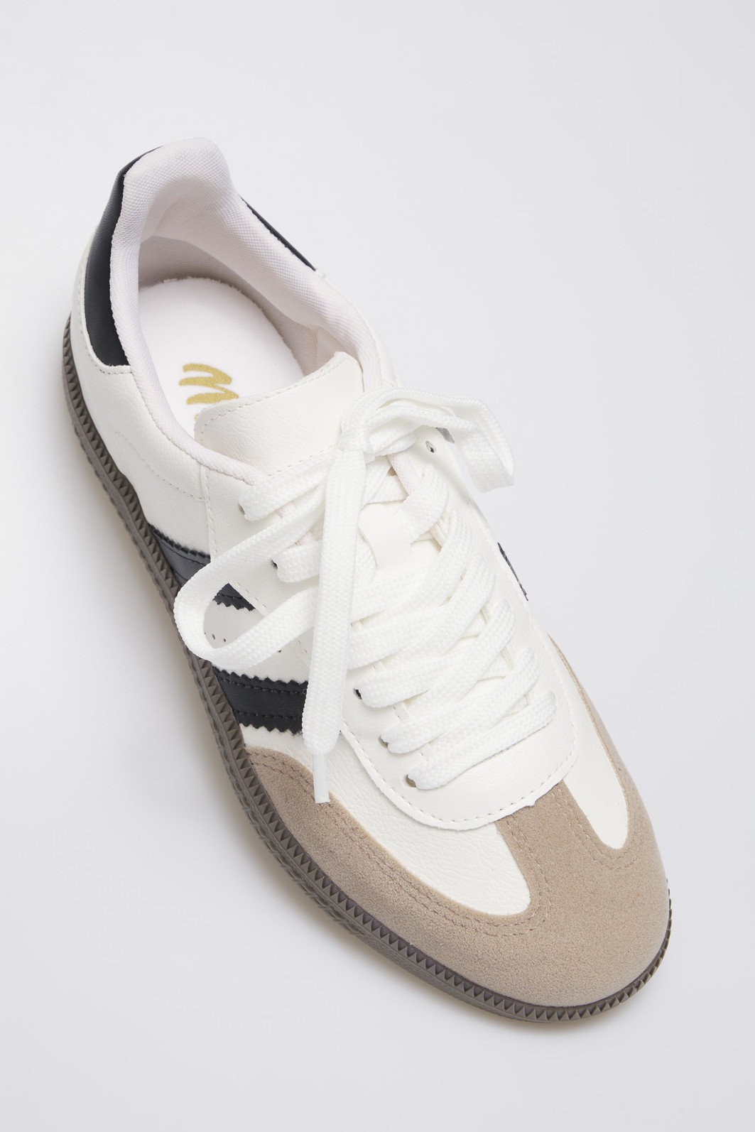 Tênis Deby Neutral Tênis Deby Neutral